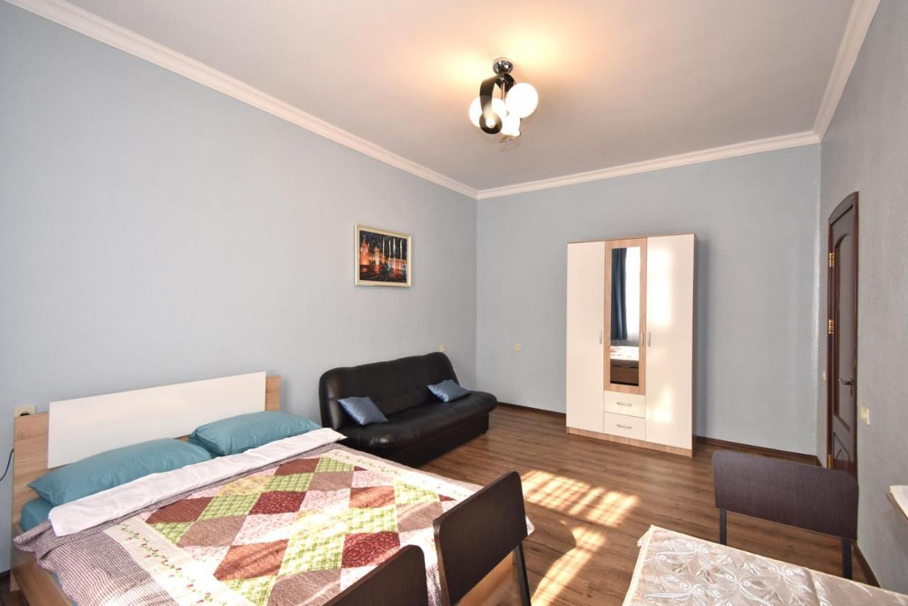 Apartment Near Sasundci Davit Metro Station Ереван Экстерьер фото