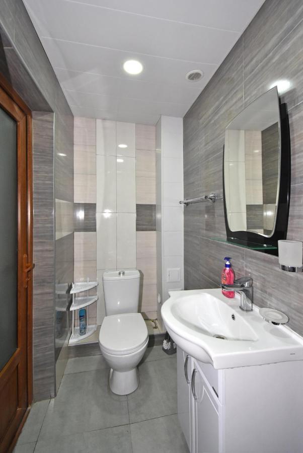 Apartment Near Sasundci Davit Metro Station Ереван Экстерьер фото